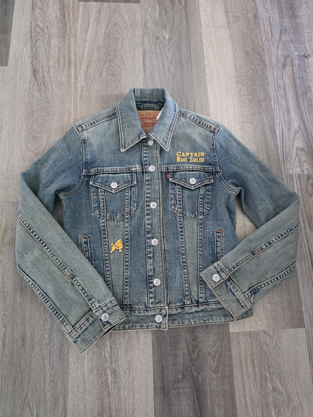 Rare Levi's Blue Denim Jacket with Captain Roc Solid Patch Size M